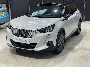 Used Peugeot 2008 2021 for sale - 76408904: Photo