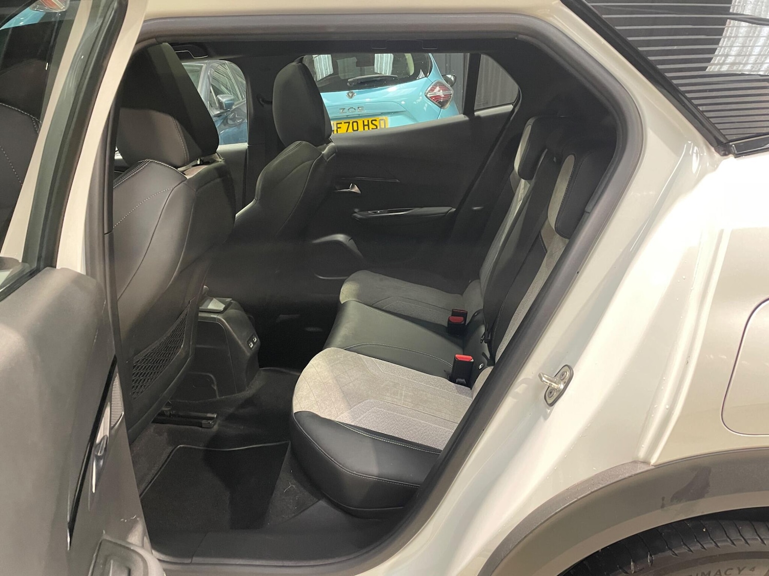 Used Peugeot 2008 2021 for sale - 76408904: Photo 27