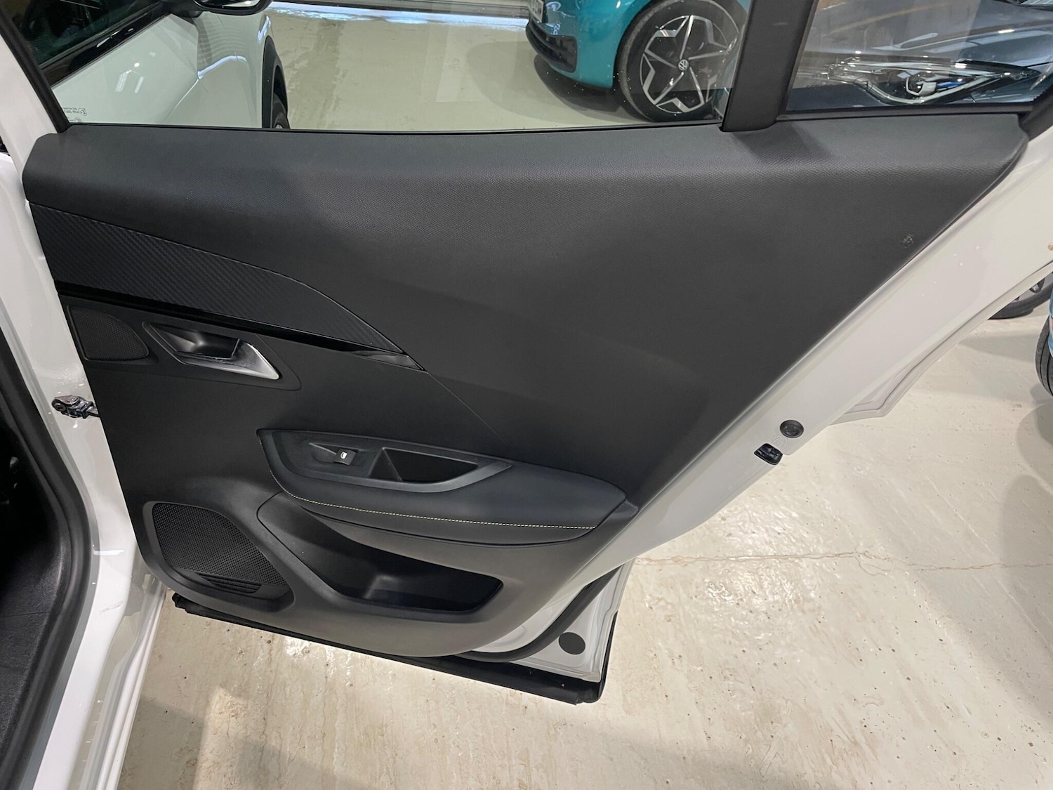 Used Peugeot 2008 2021 for sale - 76408904: Photo 30