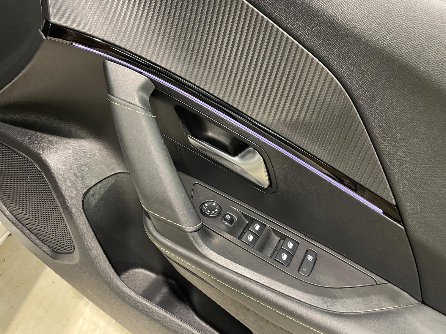 Used Peugeot 2008 2021 for sale - 76408904: Photo 33