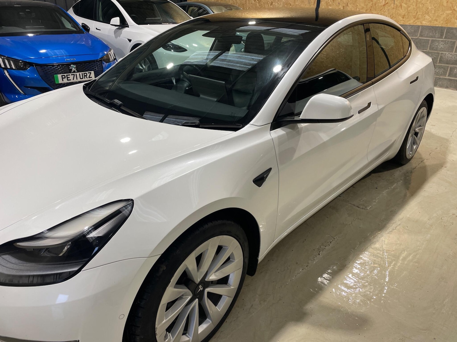 Used Tesla Model 3 2021 for sale - 77144638: Photo 10
