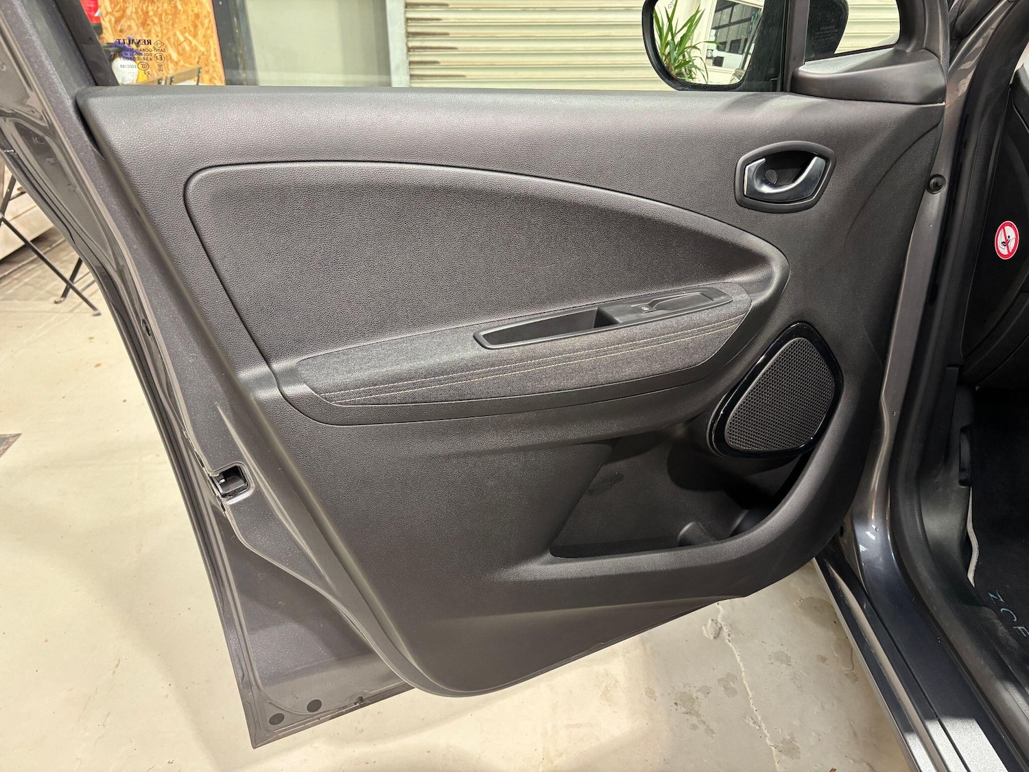 Used Renault Zoe 2022 for sale - 76633167: Photo 29