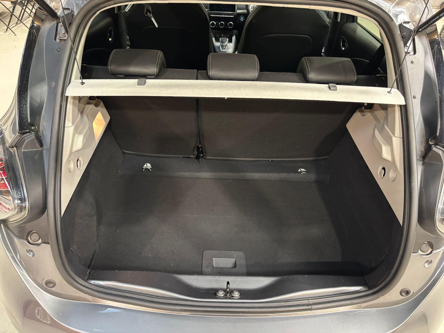 Used Renault Zoe 2022 for sale - 76633167: Photo 40