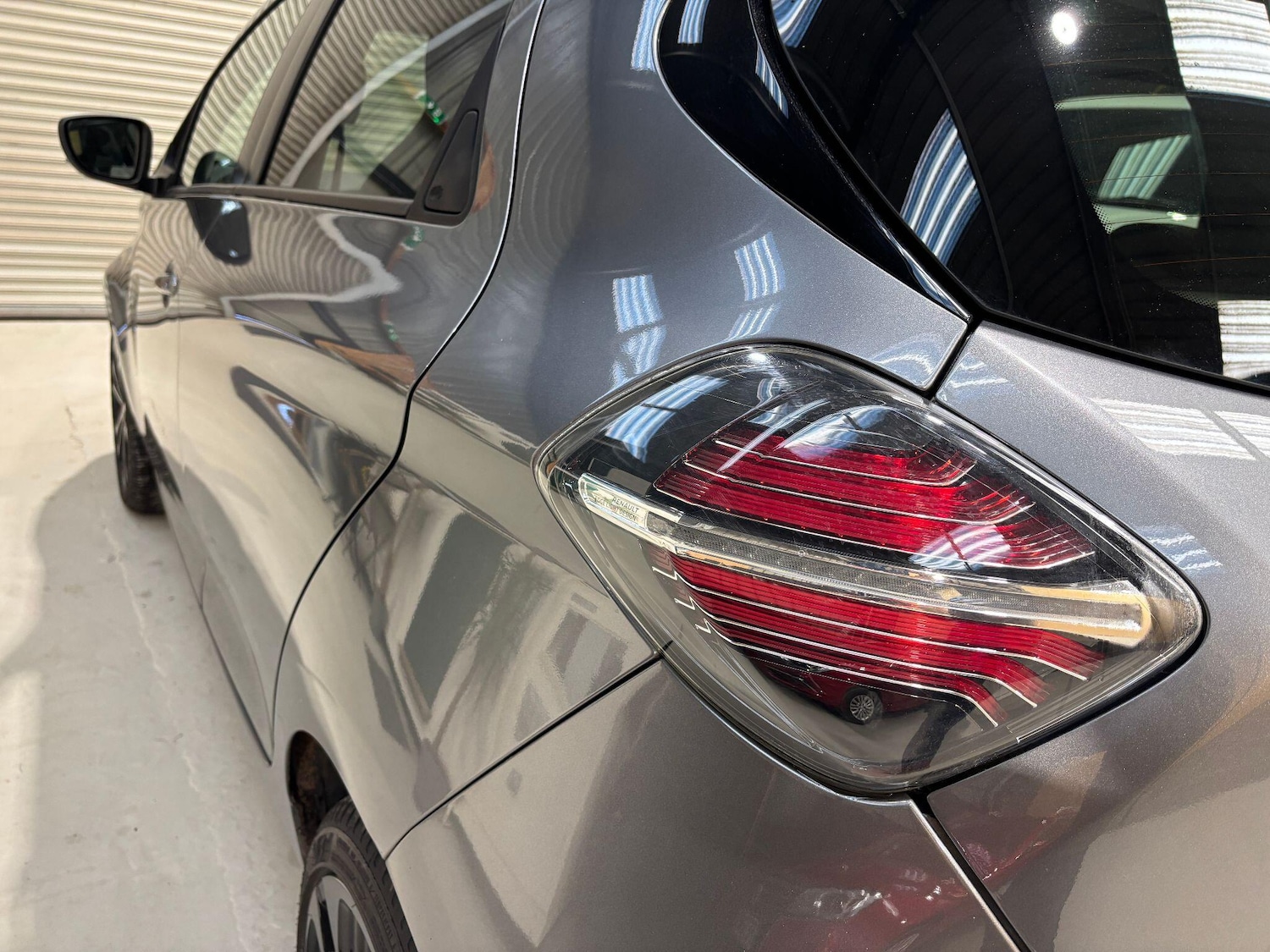 Used Renault Zoe 2022 for sale - 76633167: Photo 44