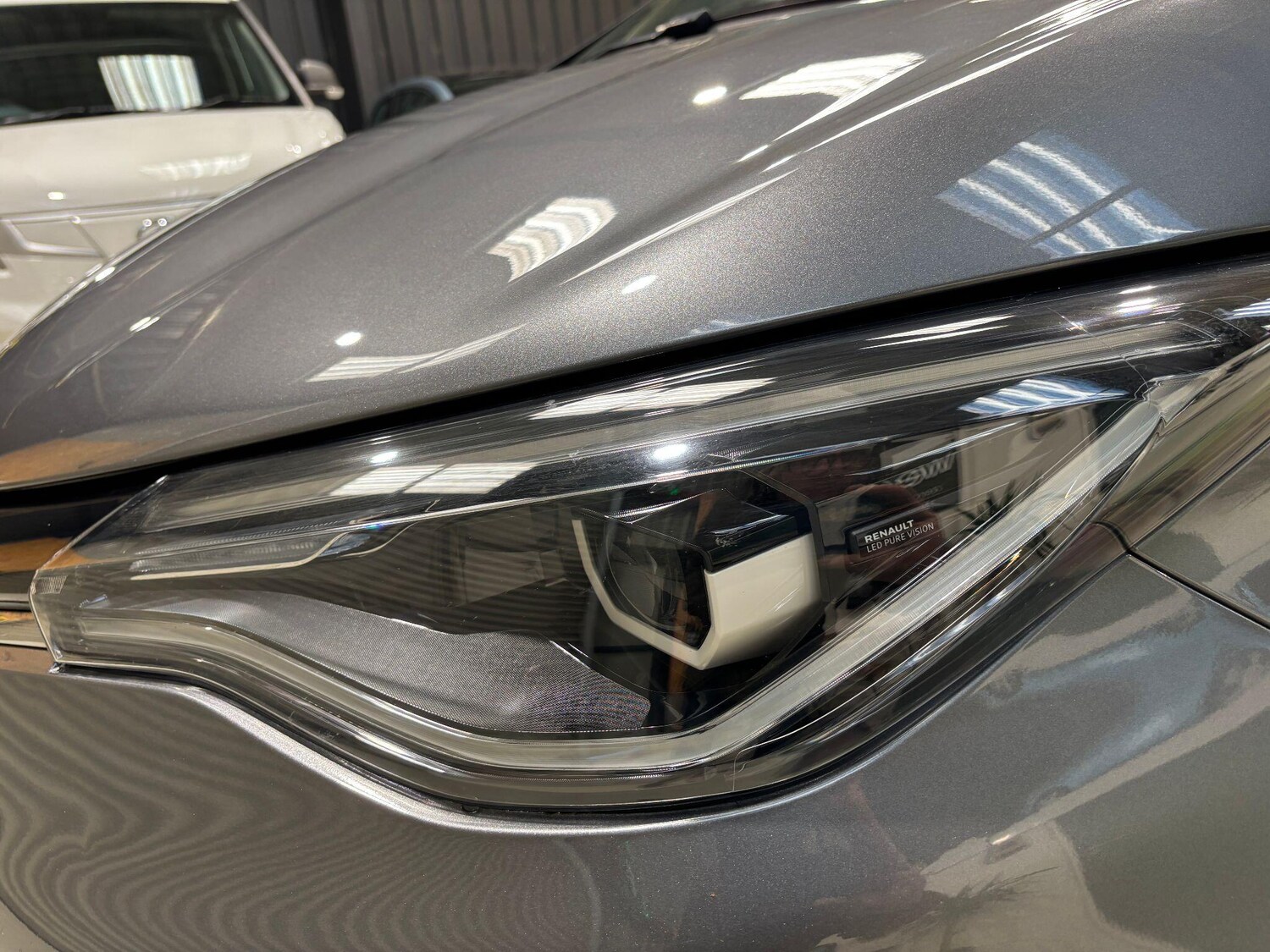 Used Renault Zoe 2022 for sale - 76633167: Photo 54