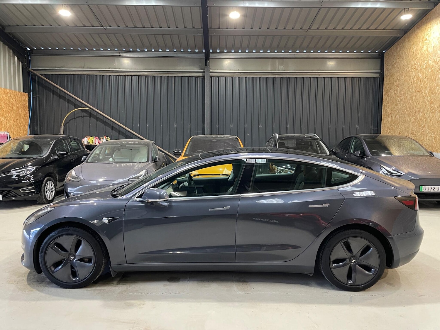 Used Tesla Model 3 for sale - 78127489: Photo 11