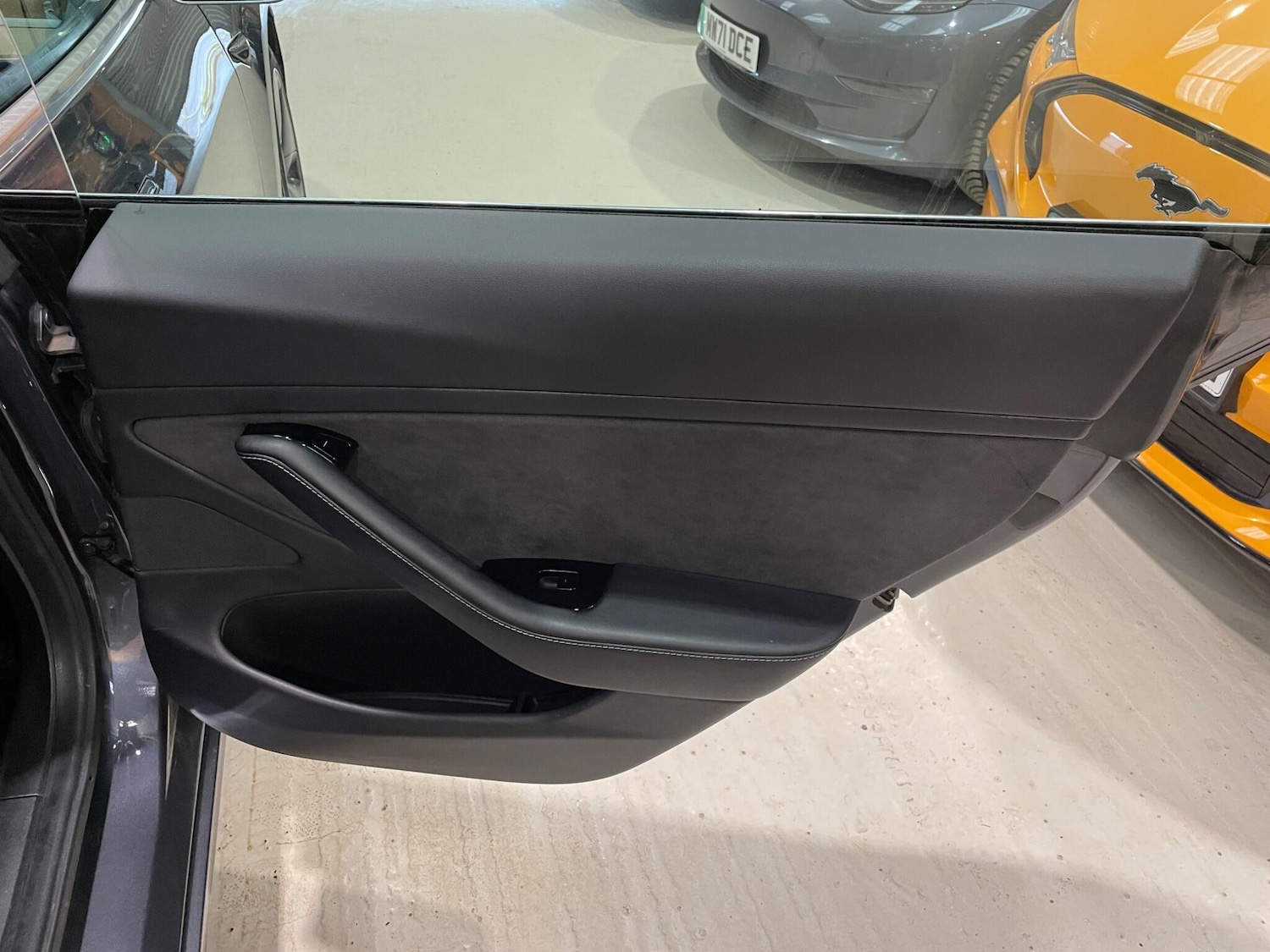 Used Tesla Model 3 for sale - 78127489: Photo 23