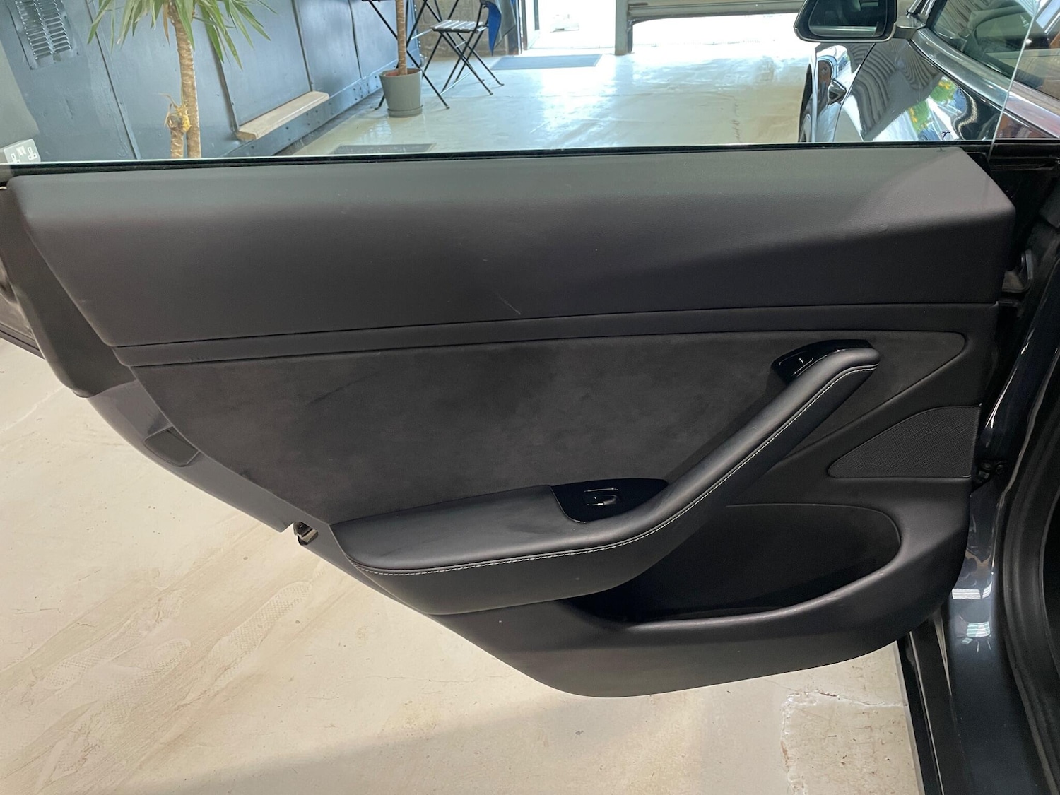 Used Tesla Model 3 for sale - 78127489: Photo 24