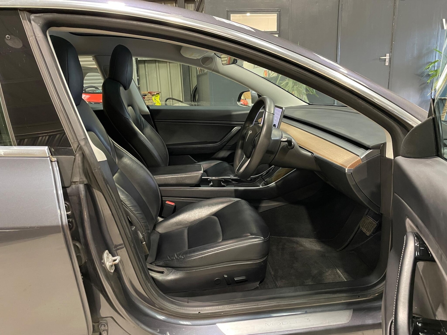 Used Tesla Model 3 for sale - 78127489: Photo 38