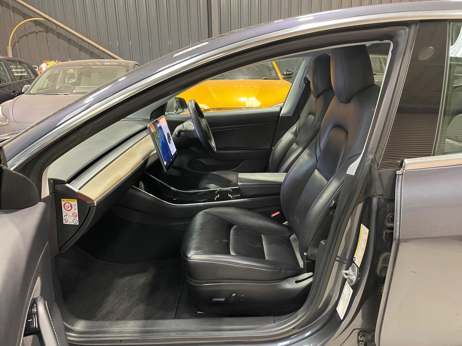 Used Tesla Model 3 for sale - 78127489: Photo 39