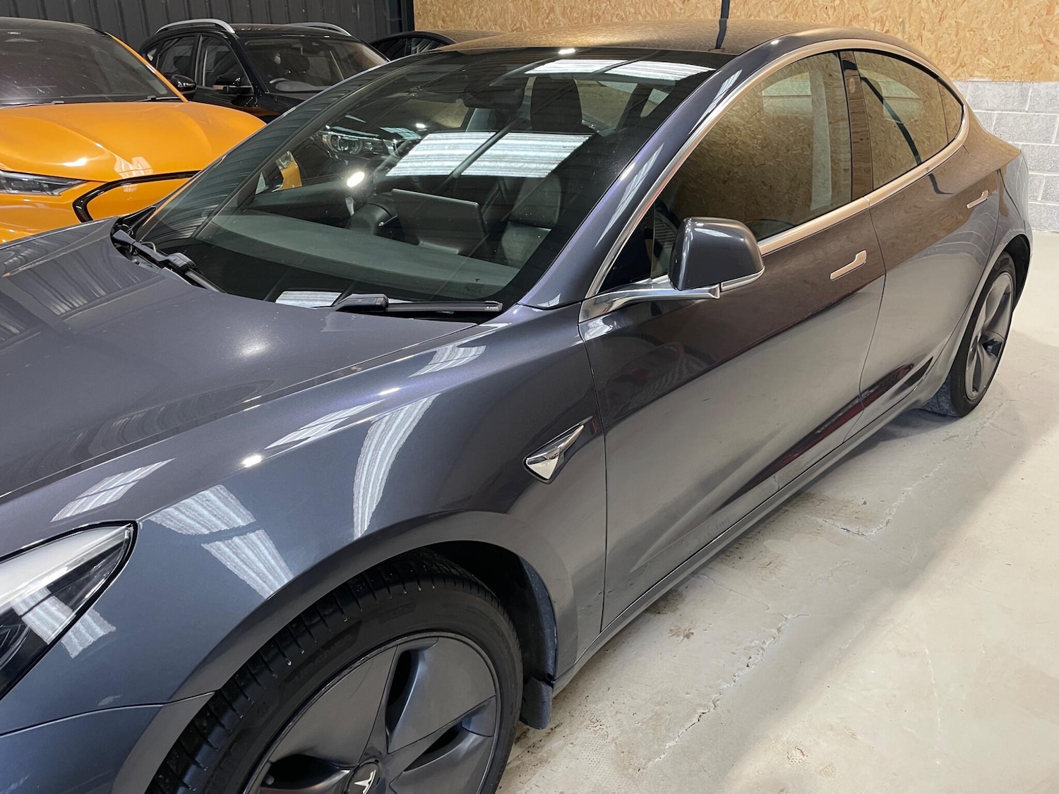 Used Tesla Model 3 for sale - 78127489: Photo 42