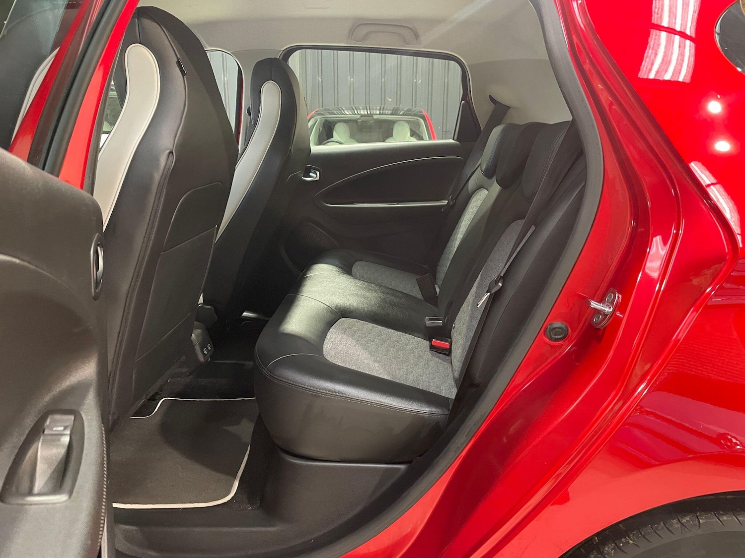 Used Renault Zoe 2020 for sale - 77646130: Photo 26