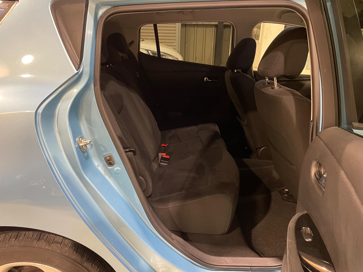 Used Nissan Leaf 2015 for sale - 76752620: Photo 31