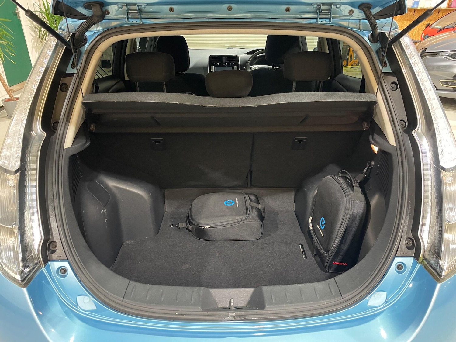 Used Nissan Leaf 2015 for sale - 76752620: Photo 33