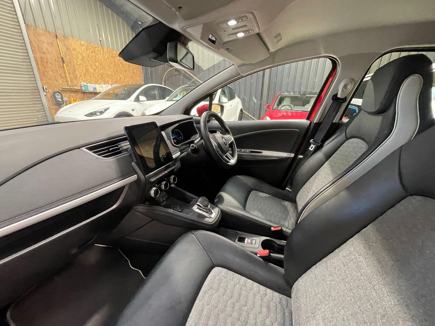 Used Renault Zoe 2020 for sale - 77358345: Photo 41