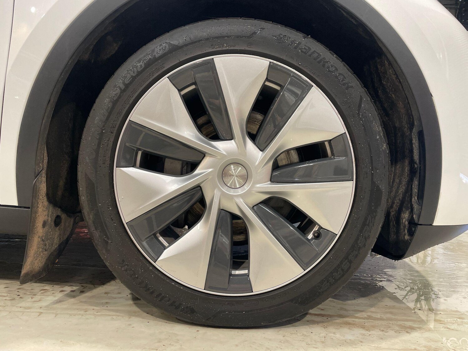 Used Tesla Model Y 2022 for sale - 77358701: Photo 32