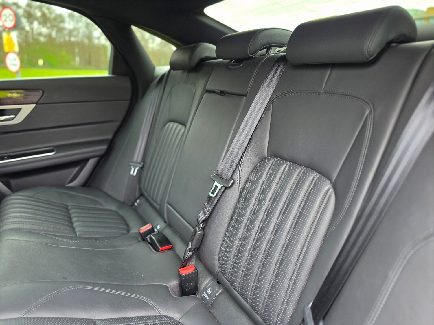 Used Jaguar XF 2017 for sale - 78060474: Photo 14