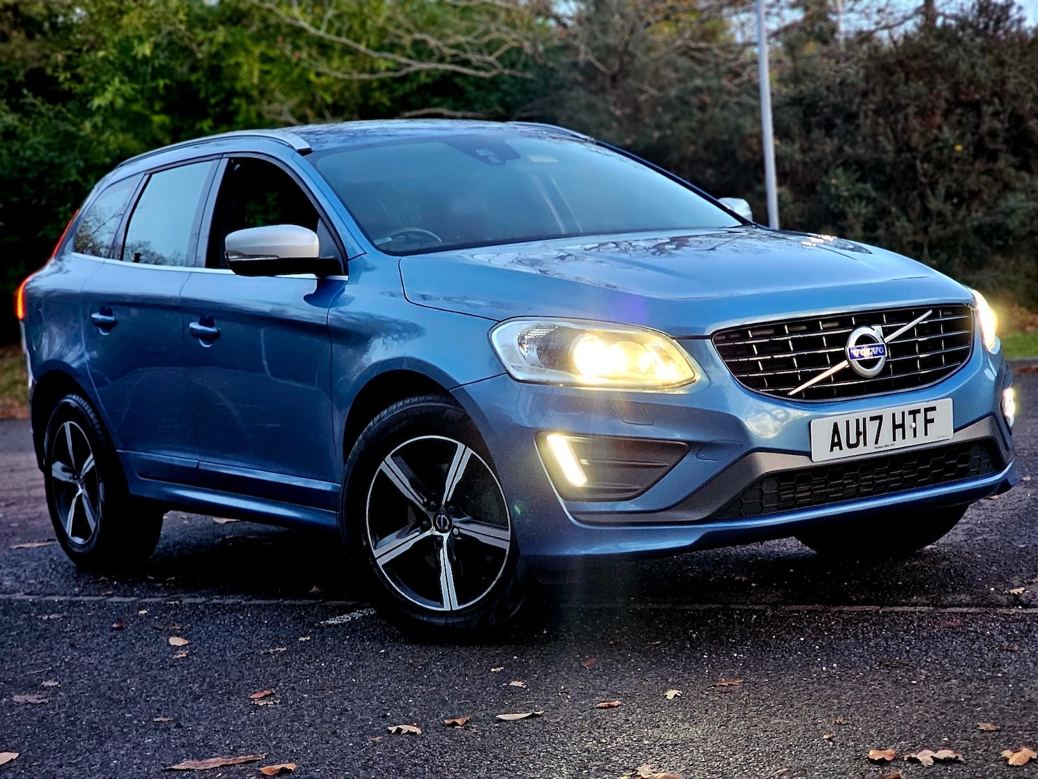 Used Volvo XC60 2017 for sale - 76670080: Photo 1