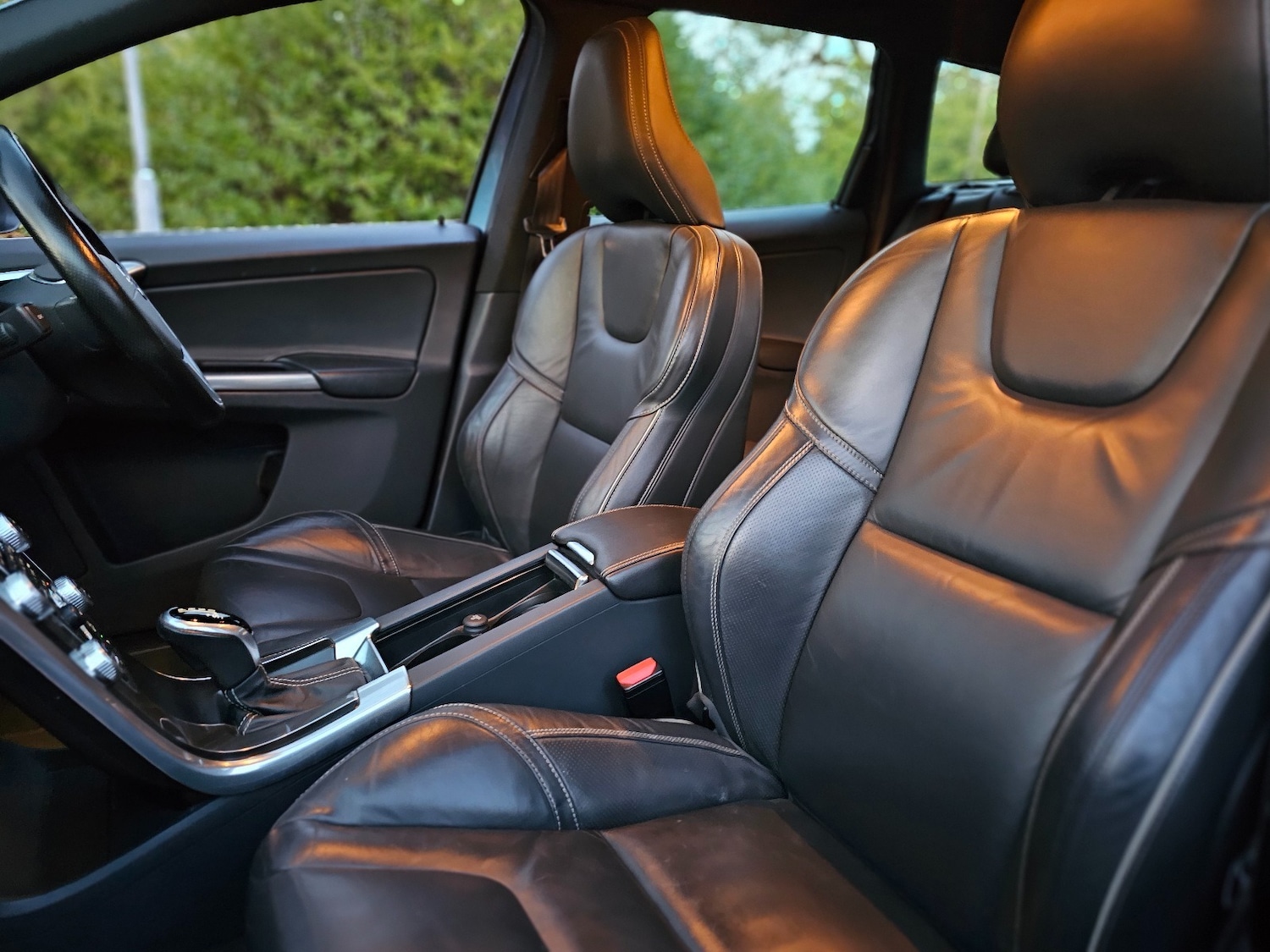 Used Volvo XC60 2017 for sale - 76670080: Photo 13