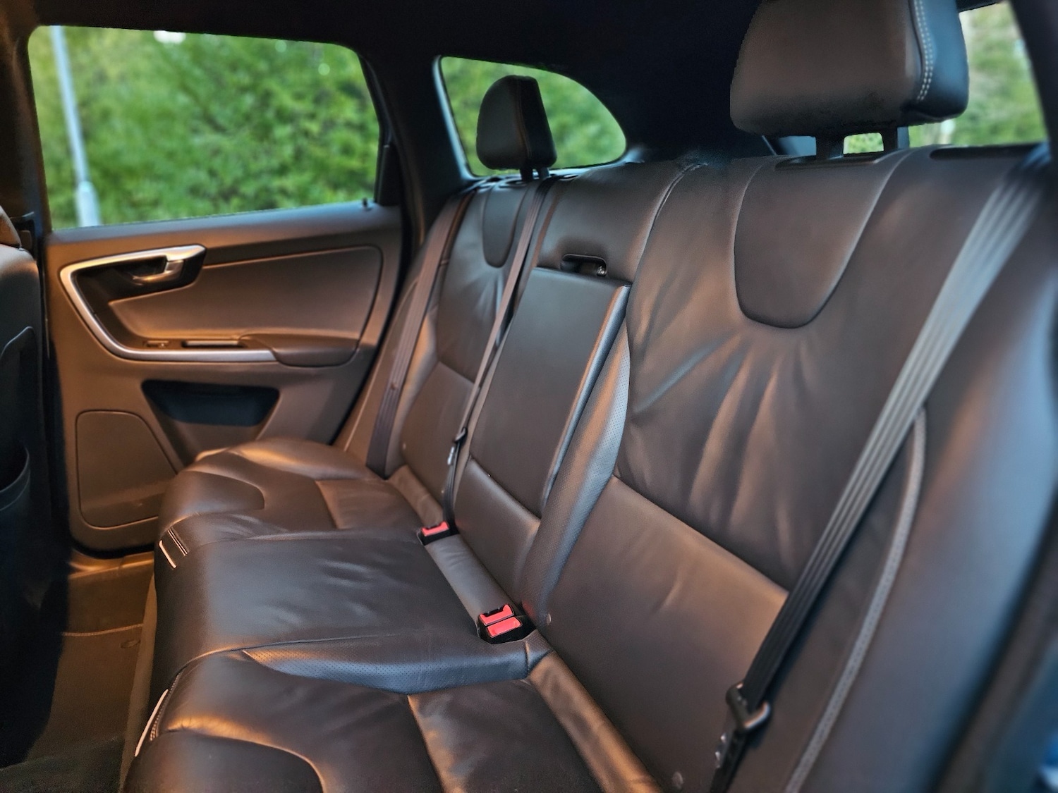 Used Volvo XC60 2017 for sale - 76670080: Photo 15