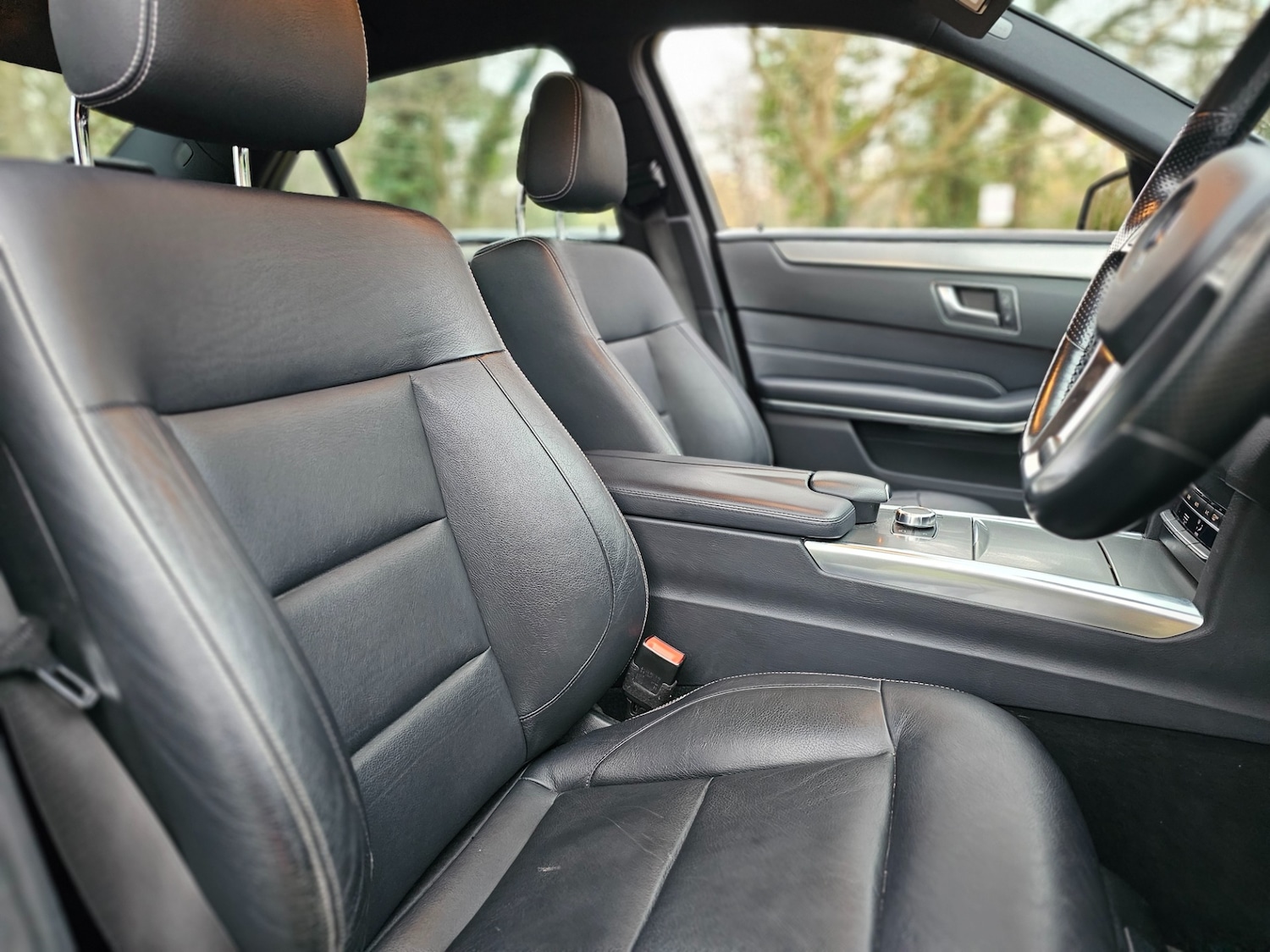 Used Mercedes-Benz E Class 2015 for sale - 77033712: Photo 10