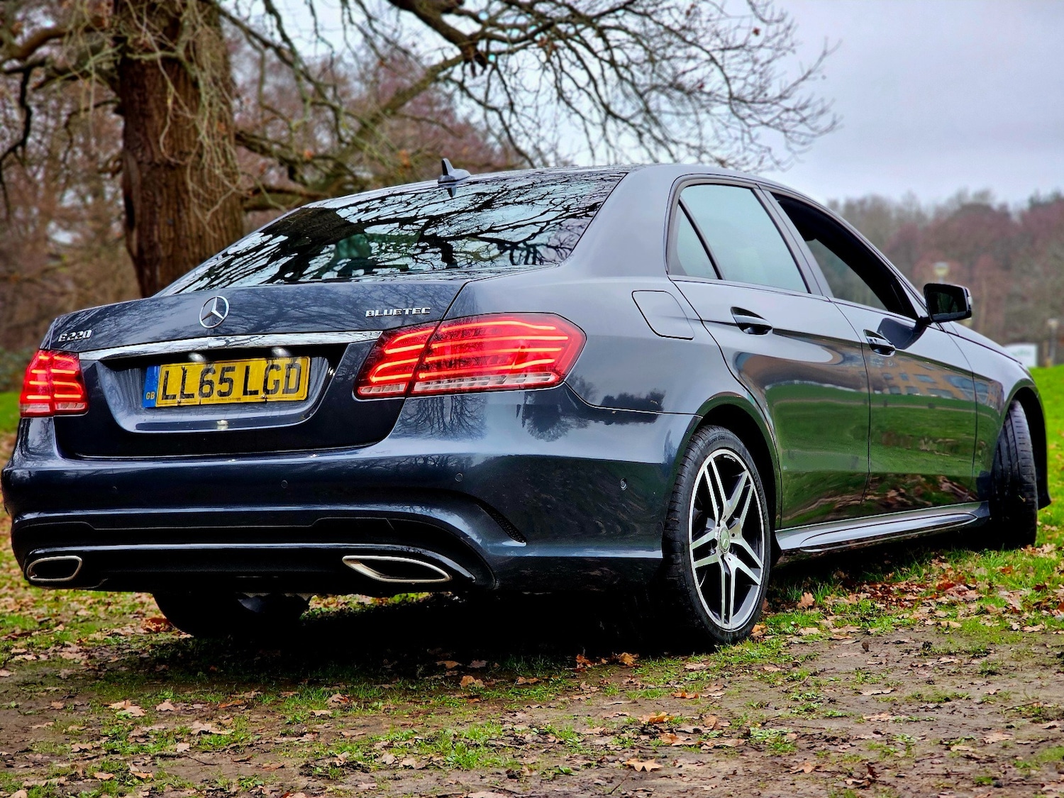 Used Mercedes-Benz E Class 2015 for sale - 77033712: Photo 2