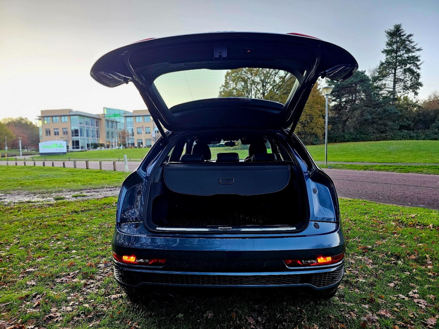 Used Audi Q3 2015 for sale - 76669920: Photo 9