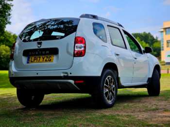 Used Dacia Duster 2017 for sale - 75438976: Photo