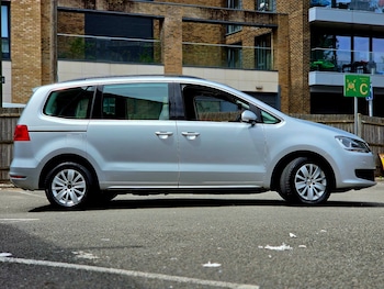 Used Volkswagen Sharan 2015 for sale - 79054739: Photo