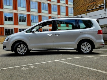 Used Volkswagen Sharan 2015 for sale - 79054739: Photo
