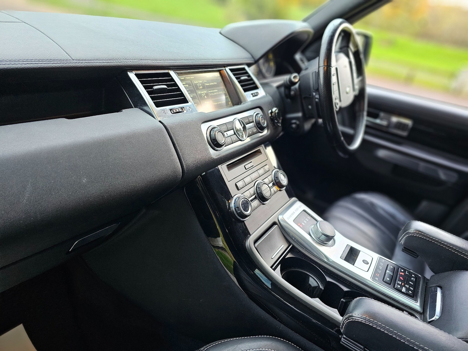 Used Land Rover Range Rover Sport 2012 for sale - 76427871: Photo 11