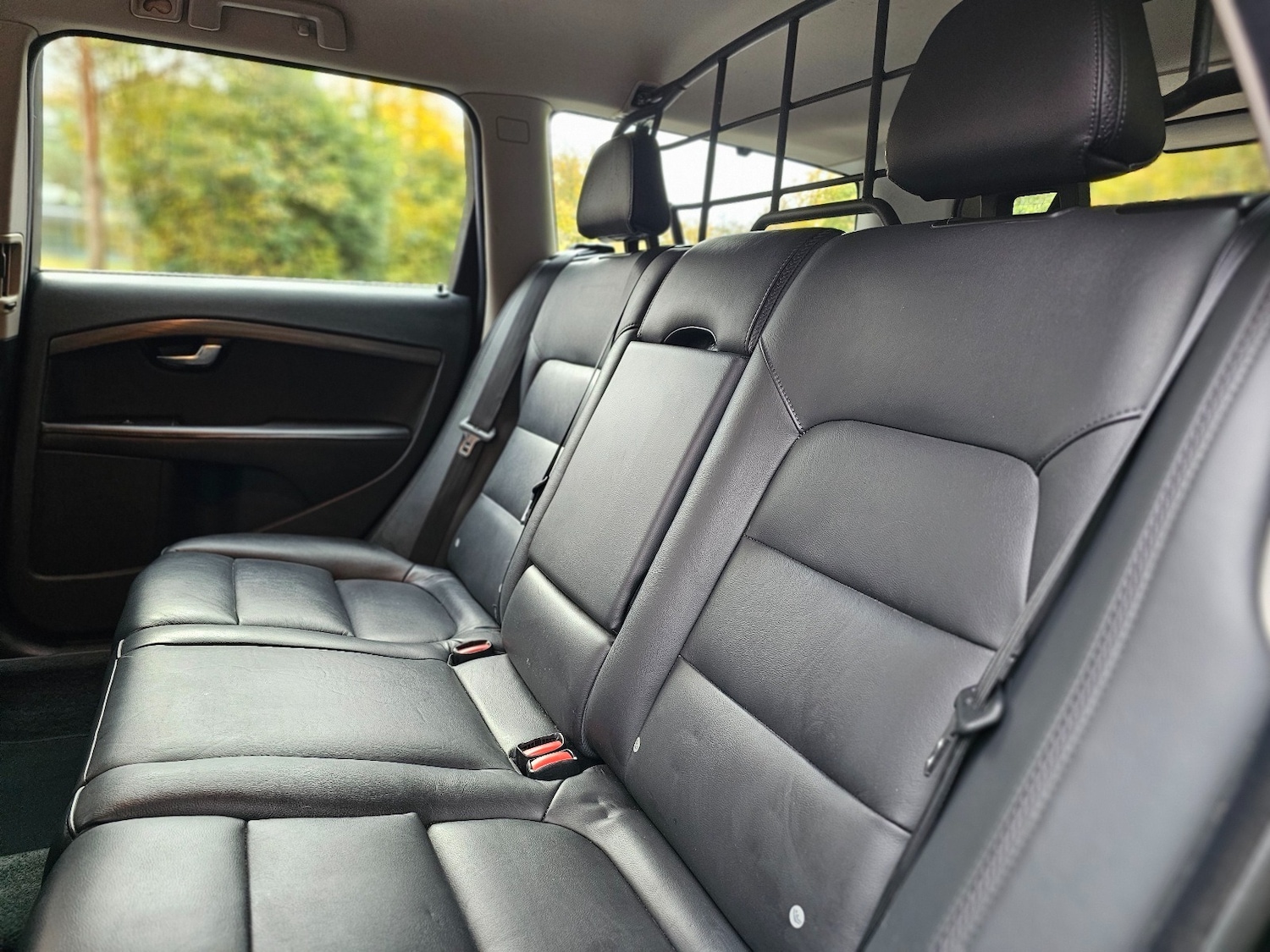 Used Volvo XC70 2015 for sale - 76504797: Photo 19