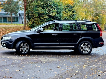 Used Volvo XC70 2015 for sale - 76504797: Photo