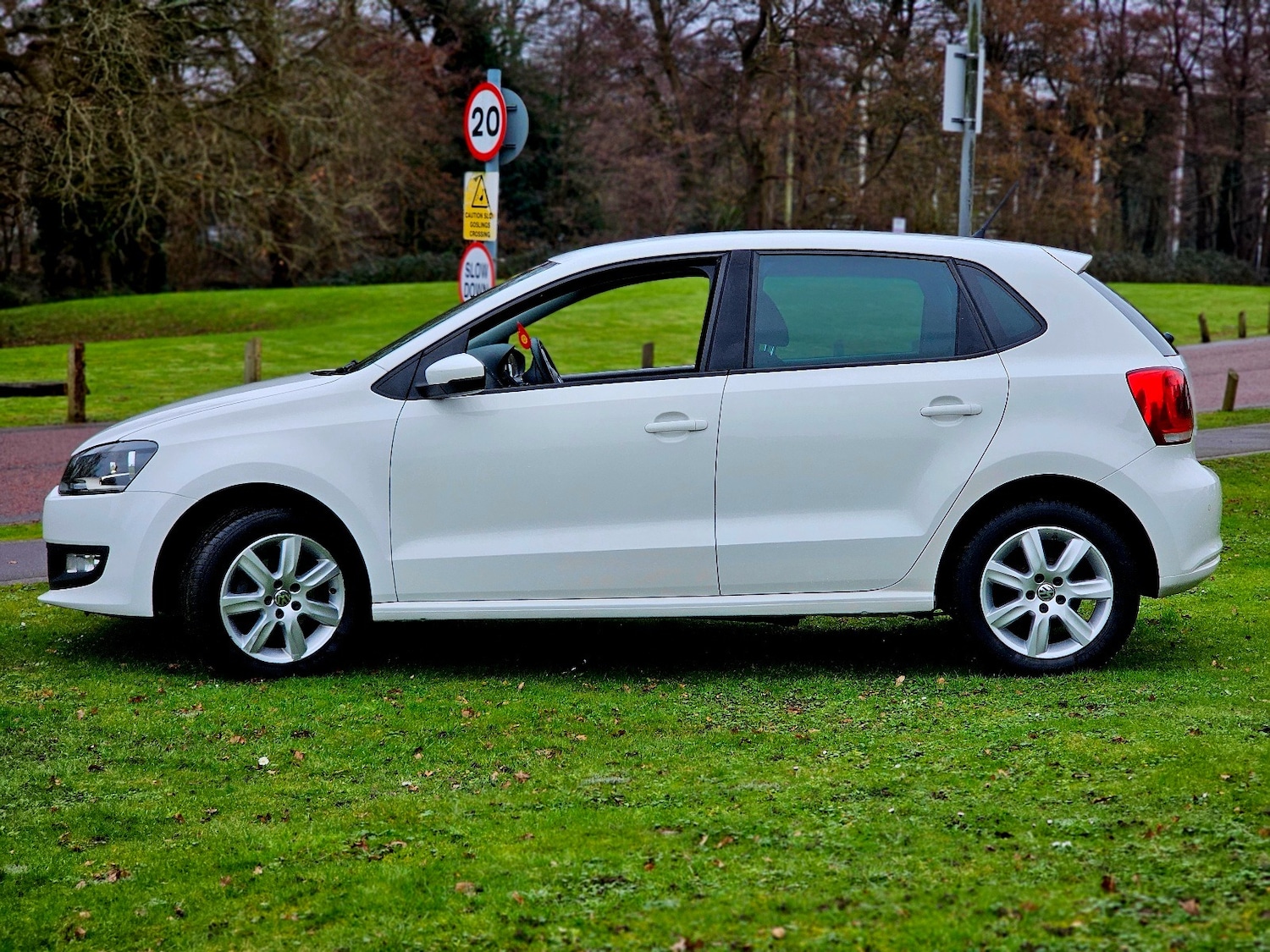 Used Volkswagen Polo 2013 for sale - 77617353: Photo 4