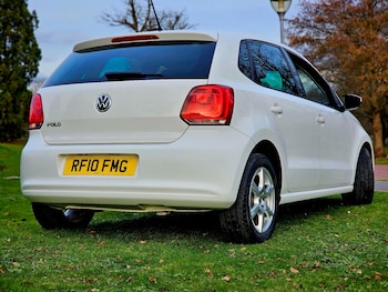 Used Volkswagen Polo 2010 for sale - 77556059: Photo