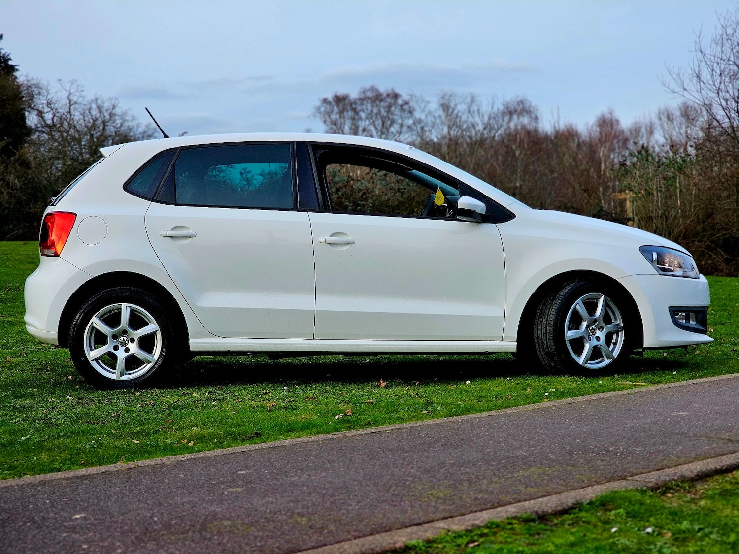 Used Volkswagen Polo 2010 for sale - 77556059: Photo 3