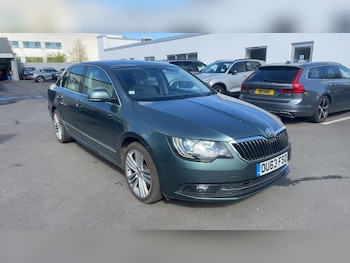 Used Skoda Superb 2013 for sale - 78218203: Photo