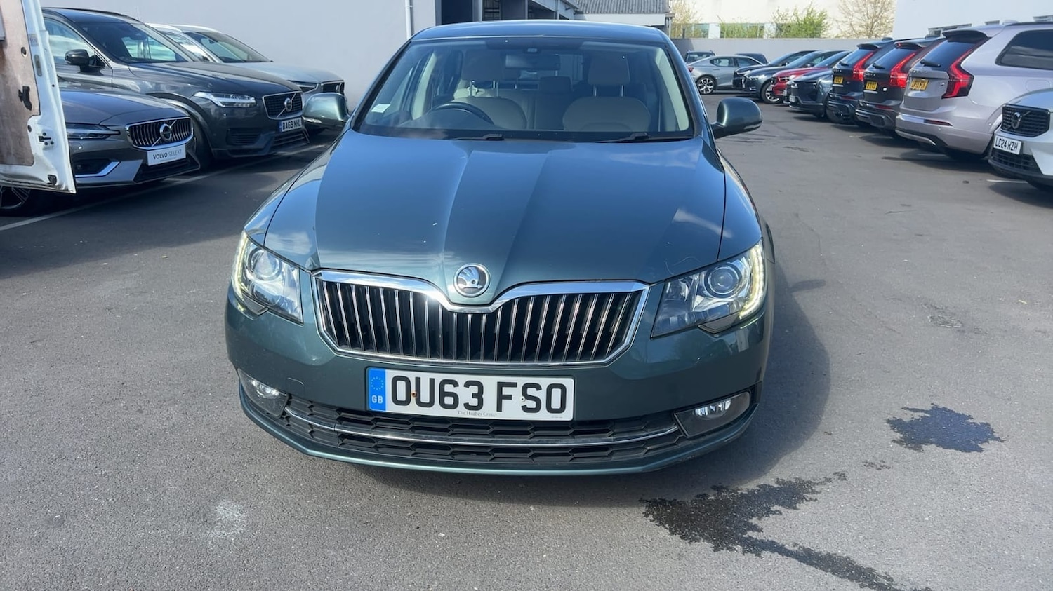 Used Skoda Superb 2013 for sale - 78218203: Photo 2