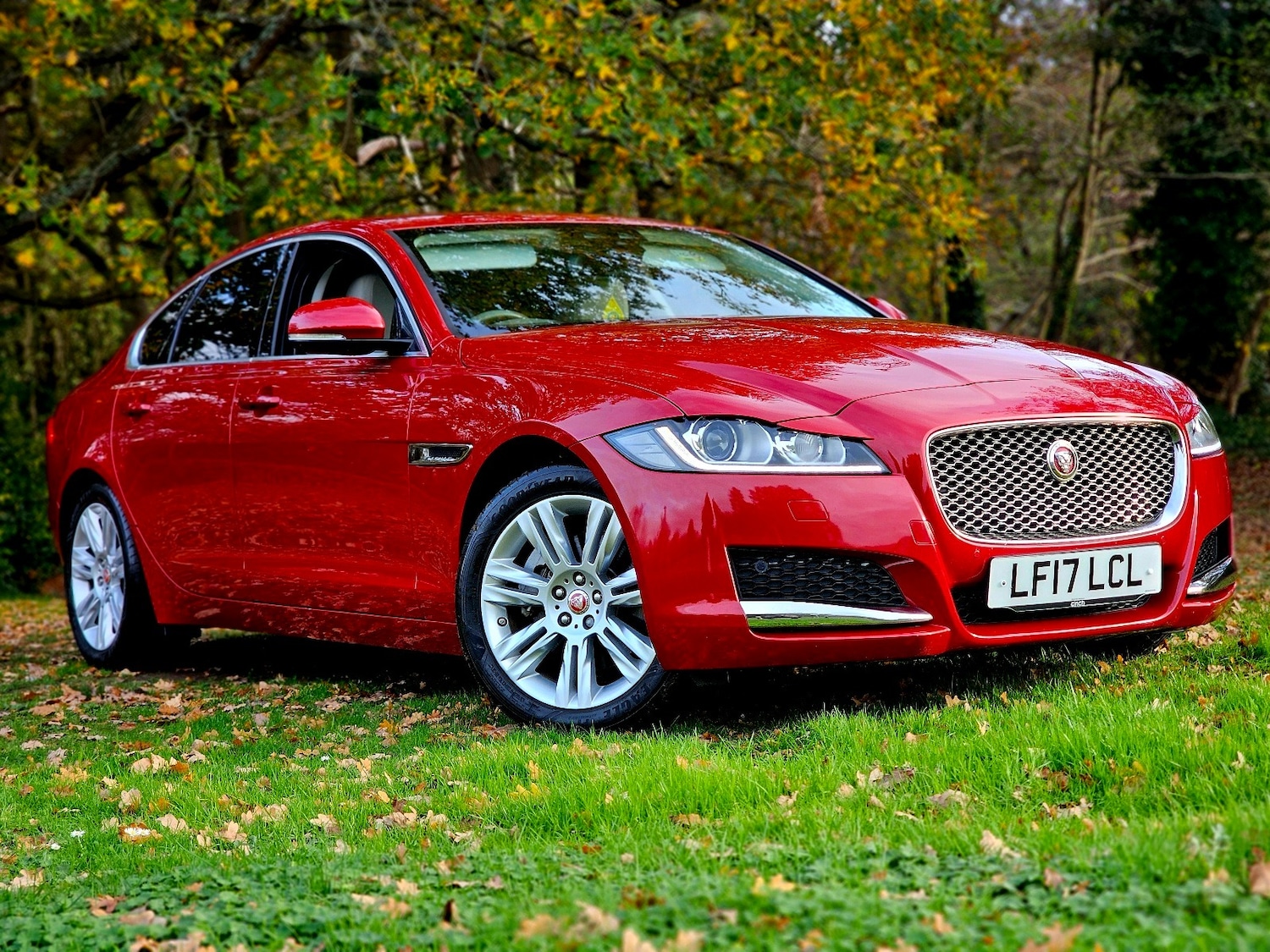 Used Jaguar XF 2017 for sale - 76554751: Photo 1