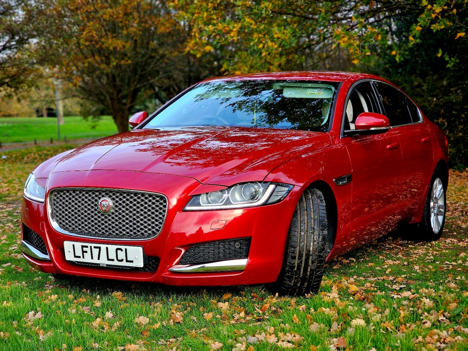 Used Jaguar XF 2017 for sale - 76554751: Photo 7