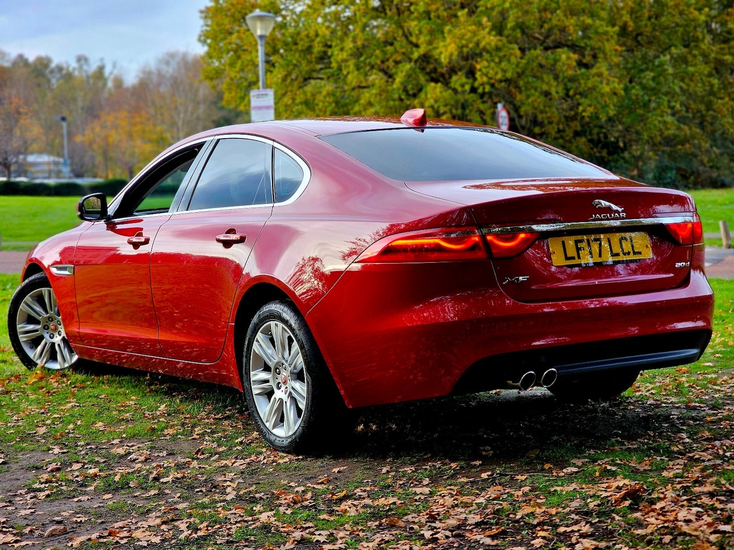 Used Jaguar XF 2017 for sale - 76554751: Photo 8