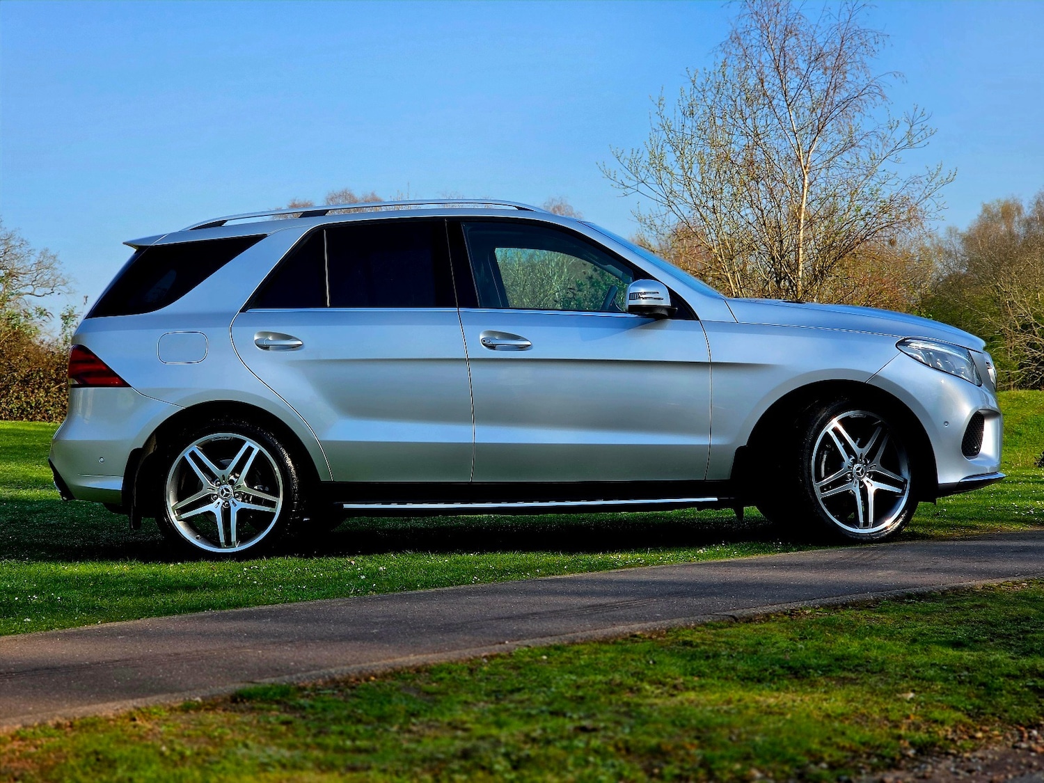 Used Mercedes-Benz GLE 2017 for sale - 77946428: Photo 3