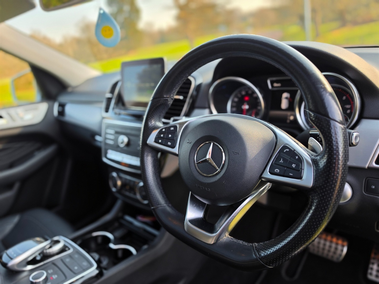 Used Mercedes-Benz GLE 2017 for sale - 77946428: Photo 9