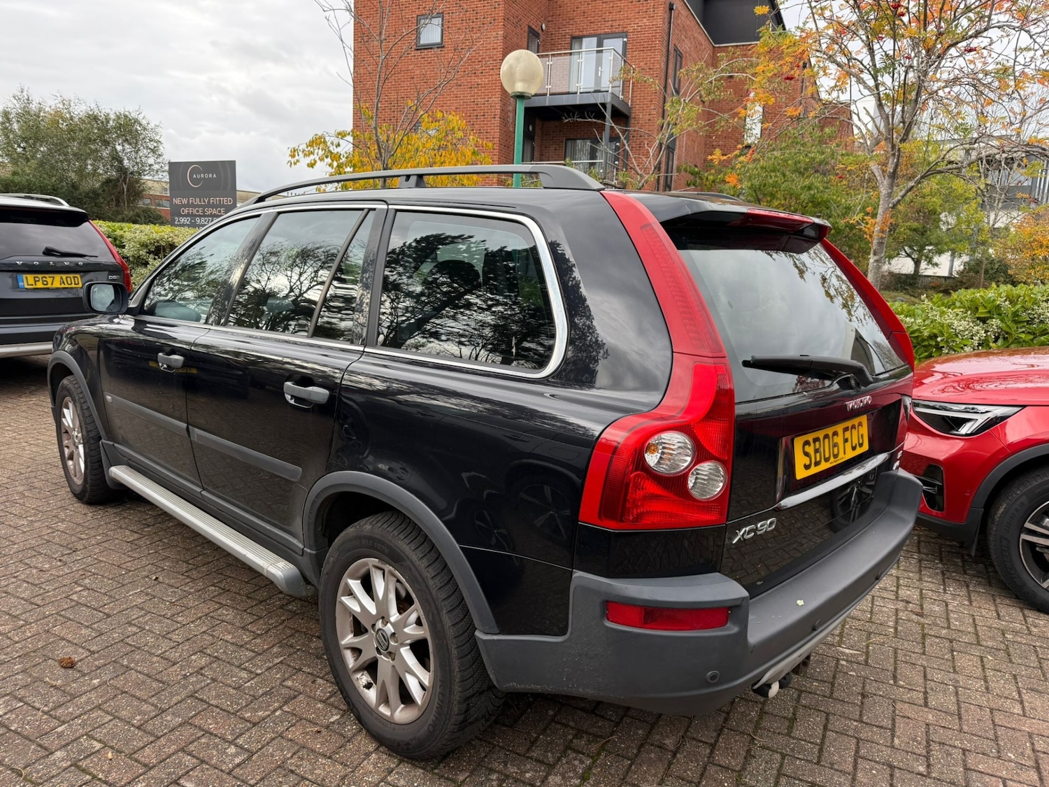 Used Volvo XC90 2006 for sale - 76389933: Photo 2