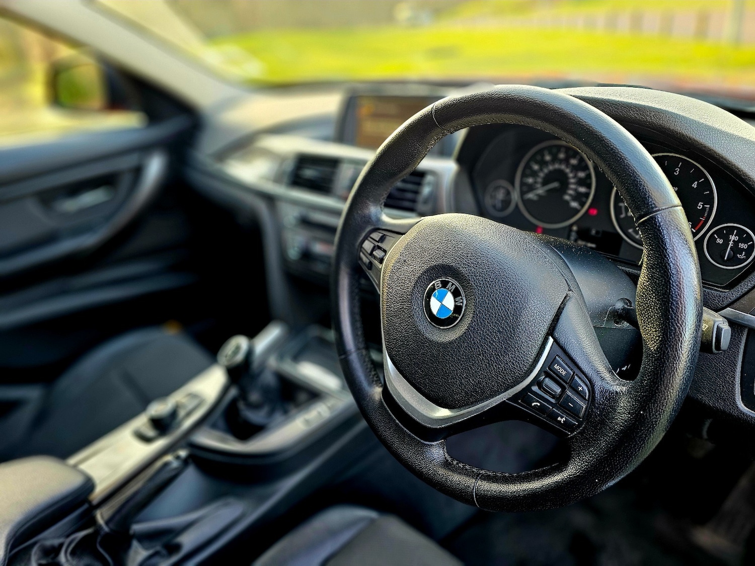 Used BMW 3 Series 2012 for sale - 77118337: Photo 10