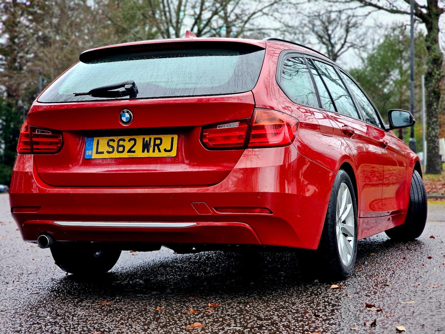 Used BMW 3 Series 2012 for sale - 77118337: Photo 2