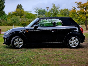 Used MINI Convertible 2017 for sale - 75750146: Photo