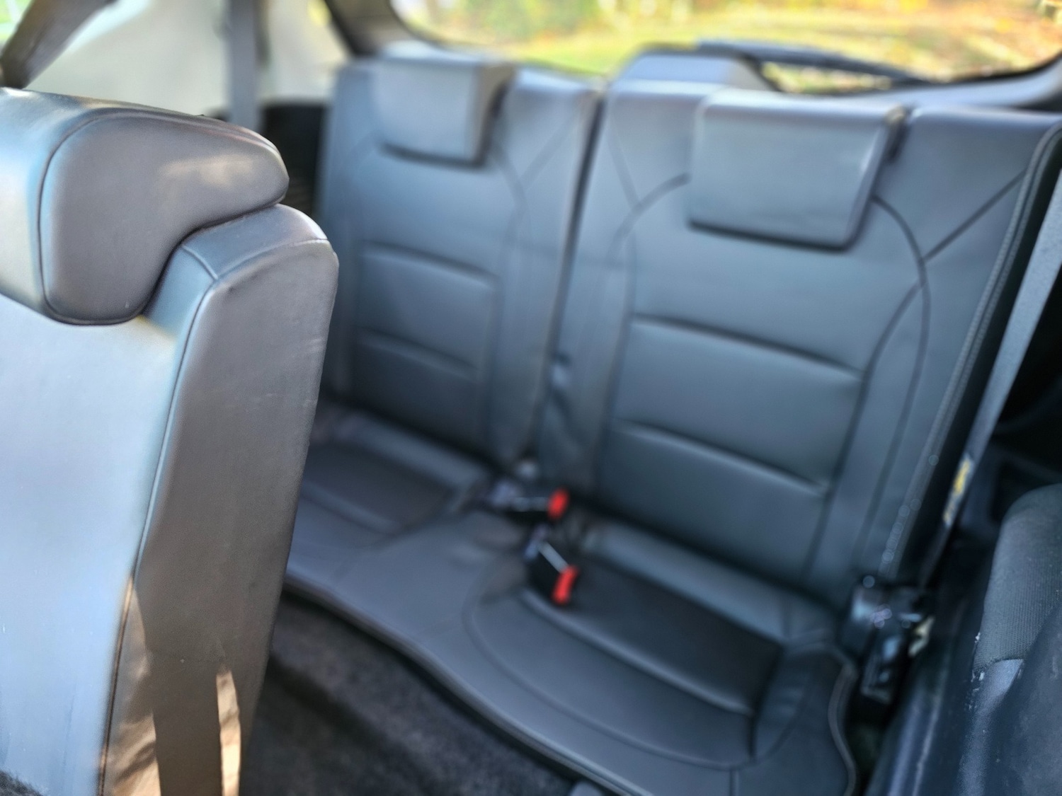 Used Nissan Qashqai+2 2013 for sale - 76649858: Photo 17