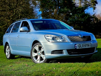 Used Skoda Octavia 2011 for sale - 77350409: Photo