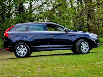 Used Volvo XC60 2017 for sale - 78324749: Photo